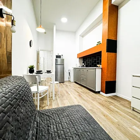 Apartmán 1min Walk To Market Square, Beautiful Views! Stylish 1br Kitchen *