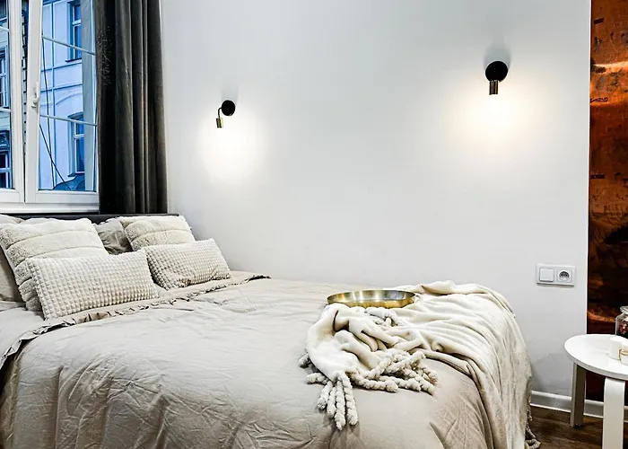 شقة 1min Walk To Market Square, Beautiful Views! Stylish 1br Kitchen فروتسواف